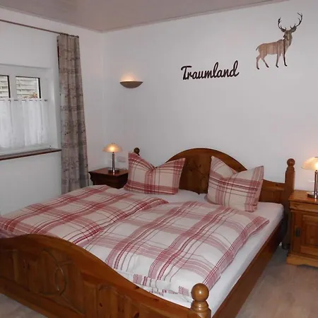 Raven's Nest Comfortable Holiday Hébergement de vacances Heide (North Rhine-Westphalia)